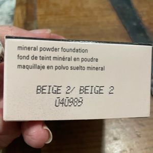 Mineral Powder Foundation Beige 2